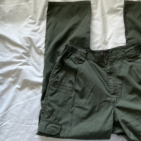 5.11 tactical army green cargo pants - Picture 2 of 8